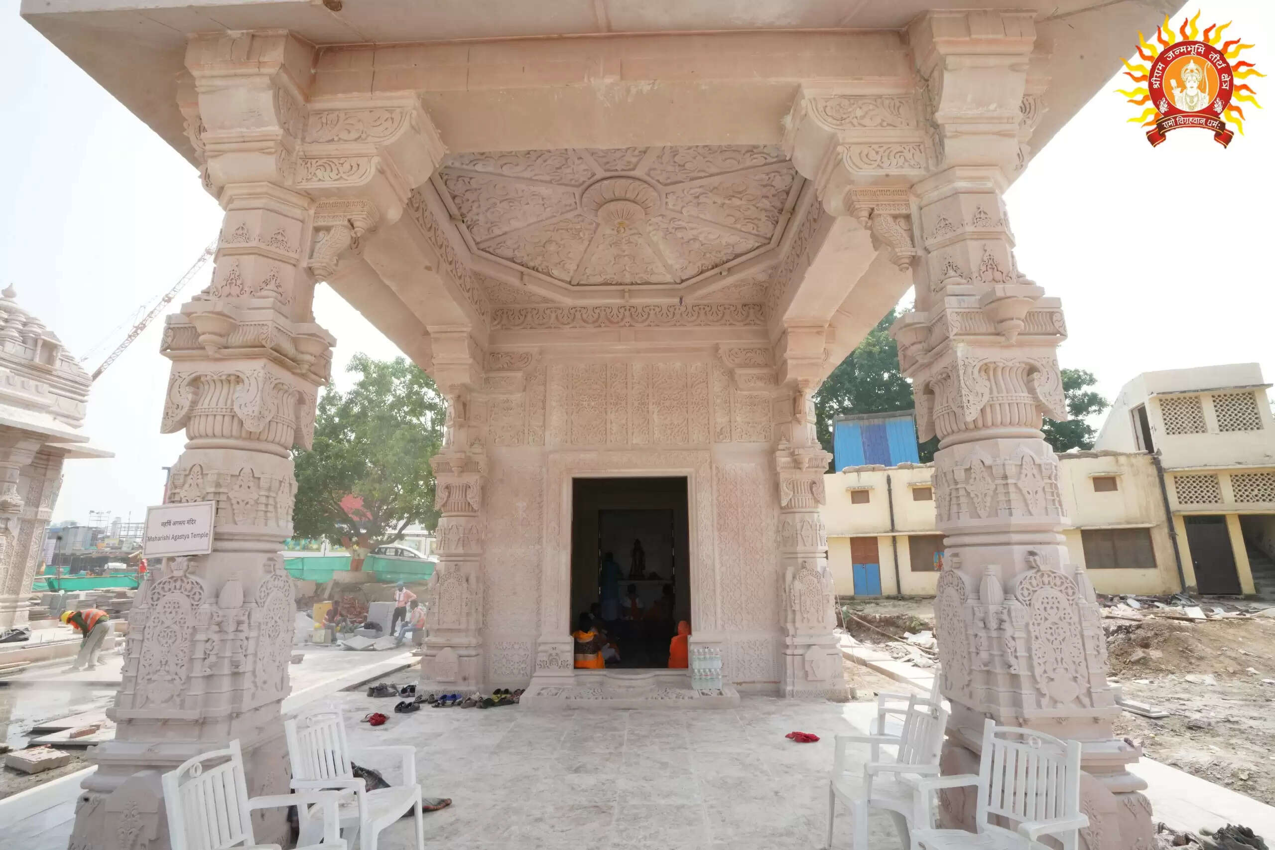 श्रीराम जन्मभूमि परिसर में सप्तमंडप निर्माण कार्य पूरा, महर्षि अगस्त्य की मूर्ति स्थापित