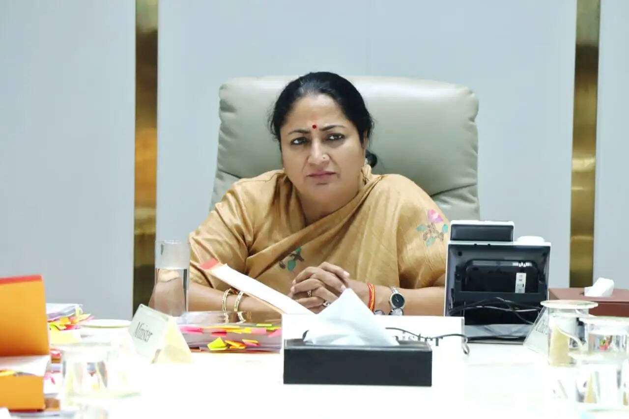 दिल्ली कैबिनेट : वोकेशनल शिक्षकों के वेतन में बढ़ोतरी को मंजूरी