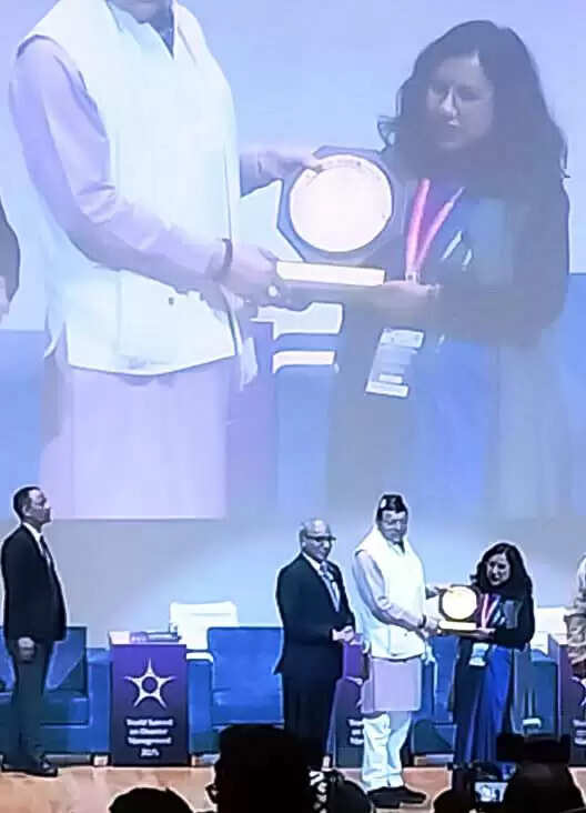 डीएसबी परिसर की पूर्व छात्रा डॉ. हर्षित पंत को ‘यंग वूमन साइंटिस्ट अचीवमेंट अवार्ड’