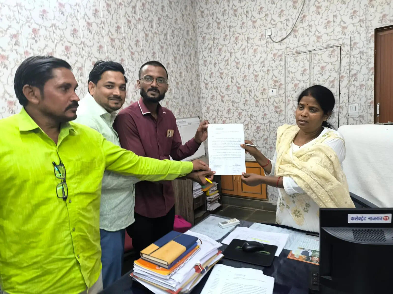 घास भूमि पर अतिक्रमण का आरोप, उपसरपंच के खिलाफ कार्रवाई की मांग