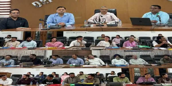 डीसी ने जनगणना-2027 के दूसरे चरण के प्रशिक्षण कार्यक्रम का किया शुभारंभ