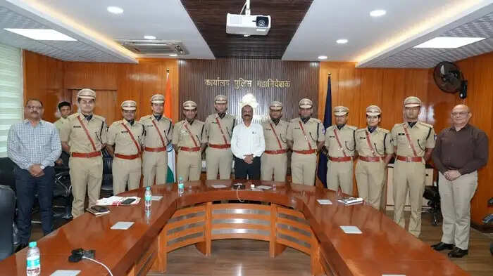 जनता को त्वरित राहत और अधीनस्थों को बेहतर मार्गदर्शन देना प्रभावी पुलिस नेतृत्व की पहचान : डीजीपी मकवाणा