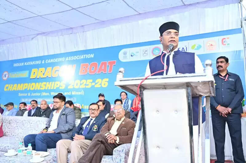 भोपाल में 14वीं राष्ट्रीय ड्रैगन बोट चैंपियनशिप का शुभारंभ