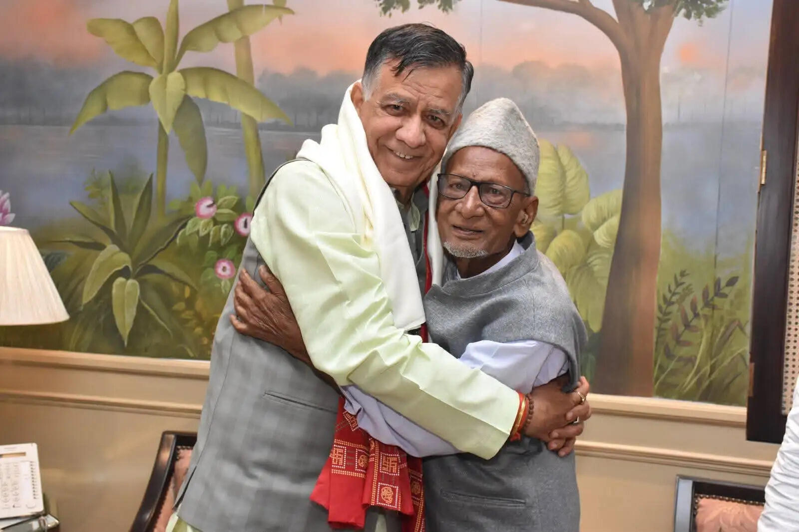 आजमगढ़ के वयोवृद्ध सपा विधायक आलम बदी का निधन, विधानसभा अध्यक्ष सतीश महाना ने गहरा शोक व्यक्त किया