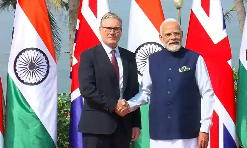 भारत-ब्रिटेन संबंधों में नई ऊर्जा, मोदी-स्टार्मर वार्ता से साझेदारी को नई दिशा