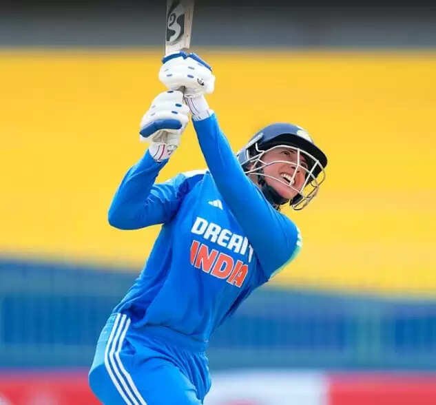 आईसीसी महिला वनडे रैंकिंग में दूसरे स्थान पर पहुंचीं स्मृति मंधाना