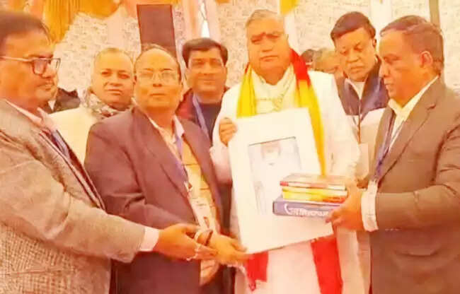 सोनीपत सांसद ने भाजपा पर लगाया मनरेगा योजना को खत्म करने का आरोप