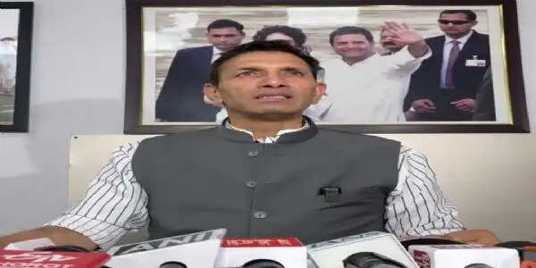 इंदौर में गहराते&nbsp;जल संकट&nbsp;पर&nbsp;राजनीतिक बयानबाजी तेज,&nbsp;जीतू पटवारी ने मुख्यमंत्री को लिखा खुला पत्र, जल प्रबंधन पर उठाए सवाल