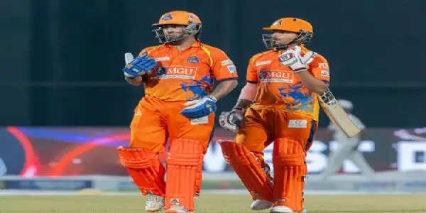 वर्षा बाधित मैच में वेस्ट दिल्ली लायंस की धमाकेदार जीत, ईस्ट दिल्ली राइडर्स को 8 विकेट से हराया