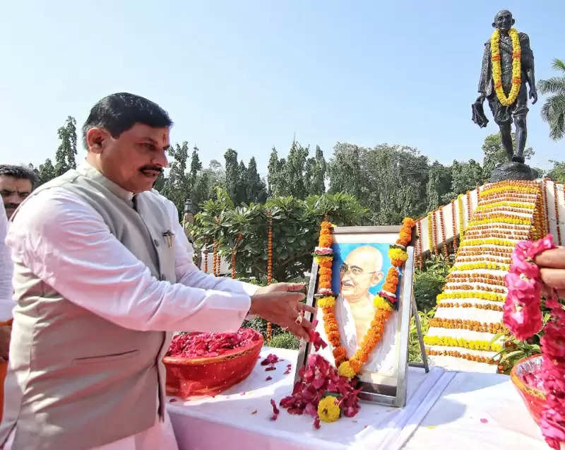 महात्मा गांधी के योगदान ने भारत को विश्व में एक अलग पहचान दिलाई : मुख्यमंत्री डॉ . यादव