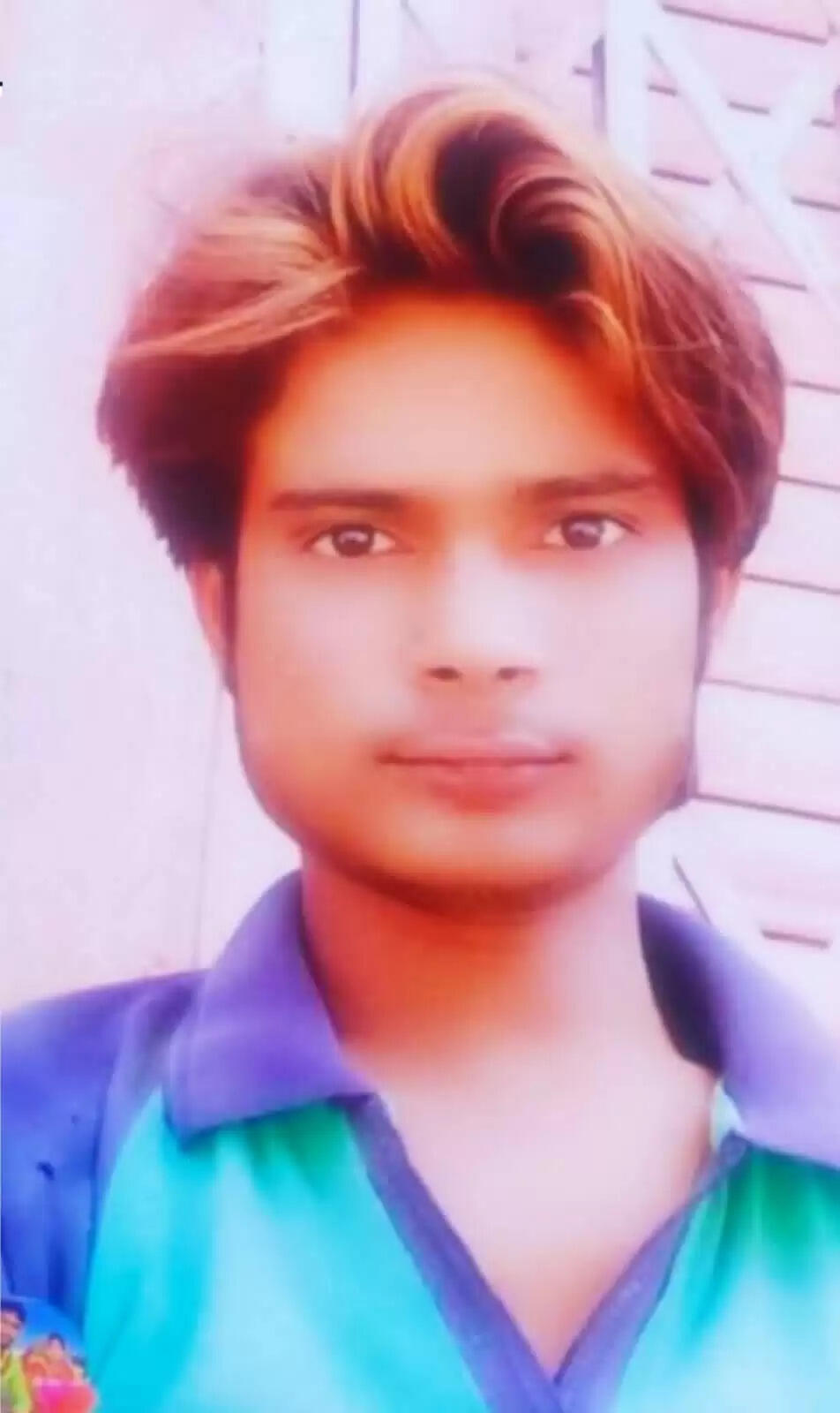 पत्नी के मायके से न आने पर पति ने जहर खाया, मौत