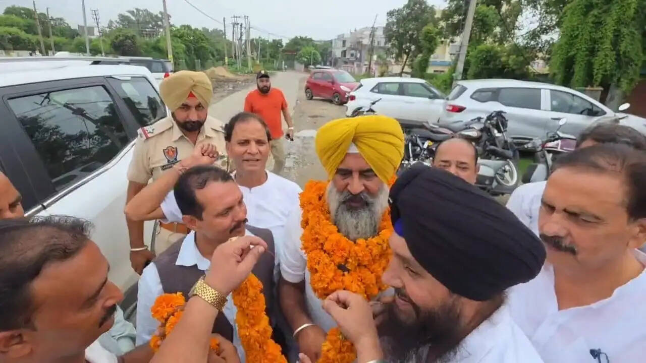 कांग्रेस नेता प्रगट सिंह ने कहा : धारा 370 सिर्फ चुनावी जुमला न किसान खुश न युवा सुरक्षित