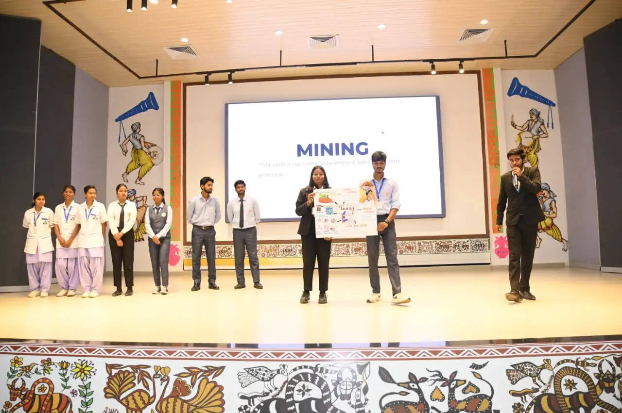 एसबीयू में क्लाइमाथॉन का समापन, छात्रों ने जलवायु चुनौतियों के समाधान पेश किए