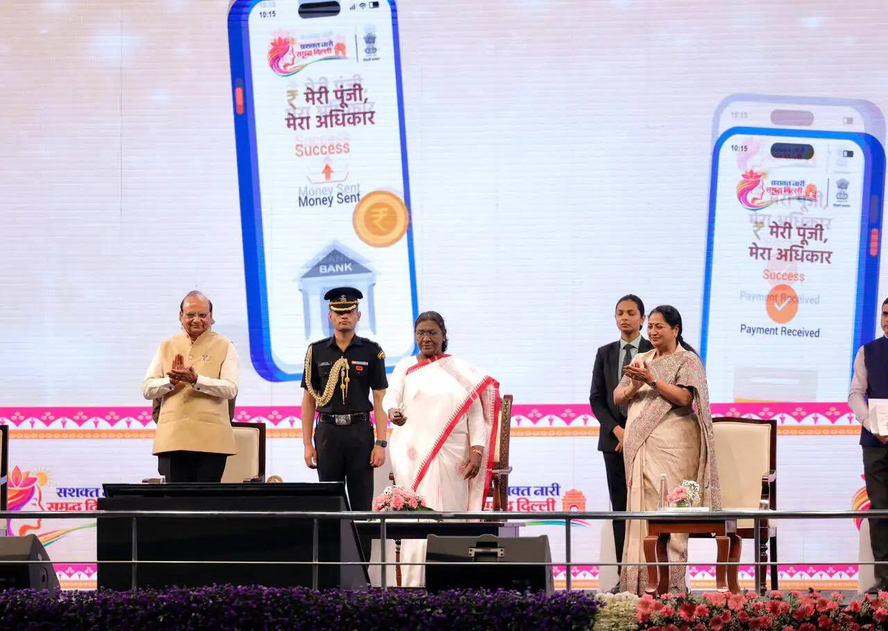 राष्ट्रपति ने लखपति बिटिया, होली–दीपावली पर मुफ्त गैस सिलेंडर और सहेली पिंक स्मार्ट कार्ड योजना का किया शुभारंभ