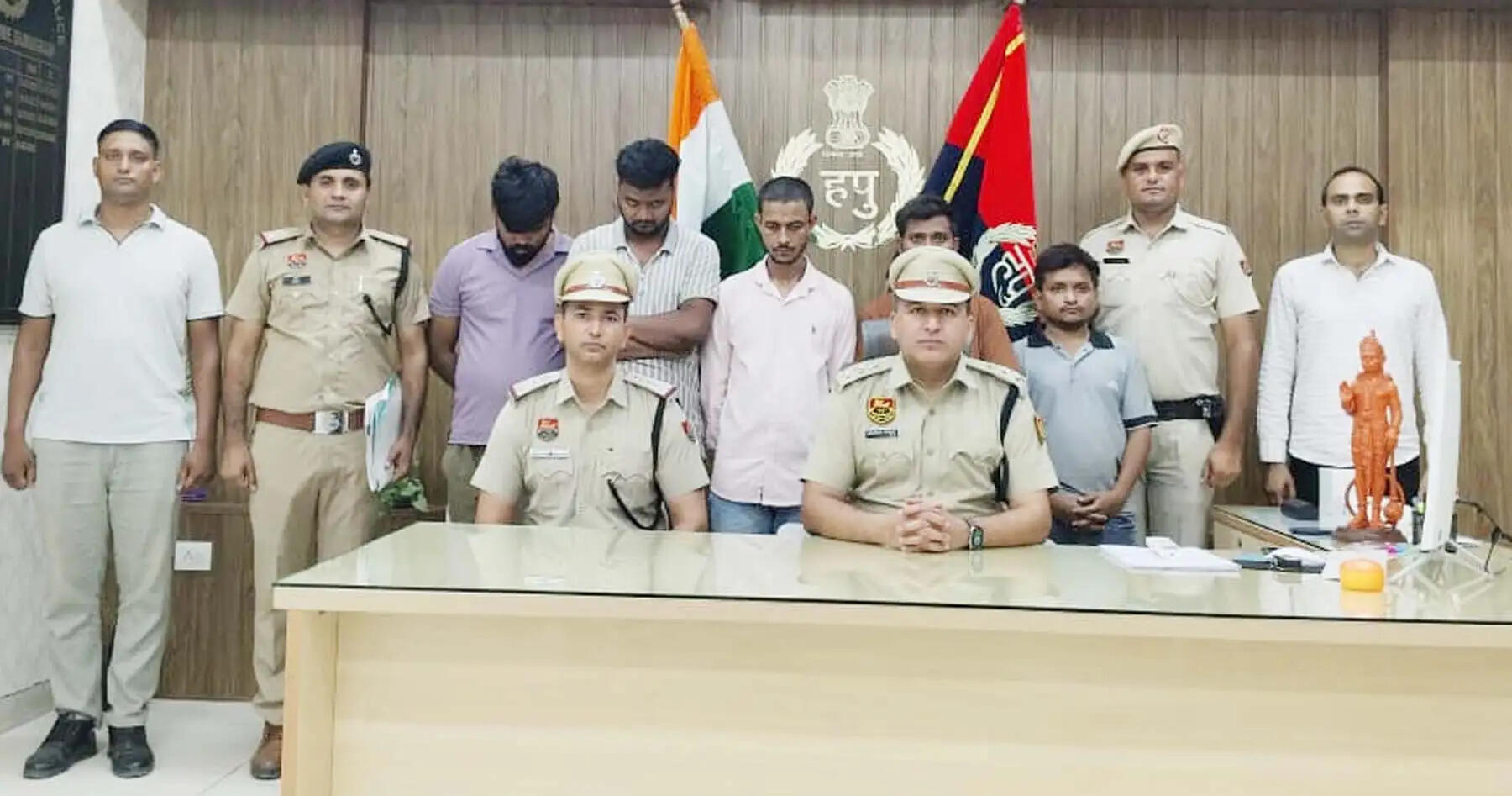 गुरुग्राम: क्रेडिट कार्ड रिवॉर्ड प्वाइंट के नाम पर ठगी, छह काबू
