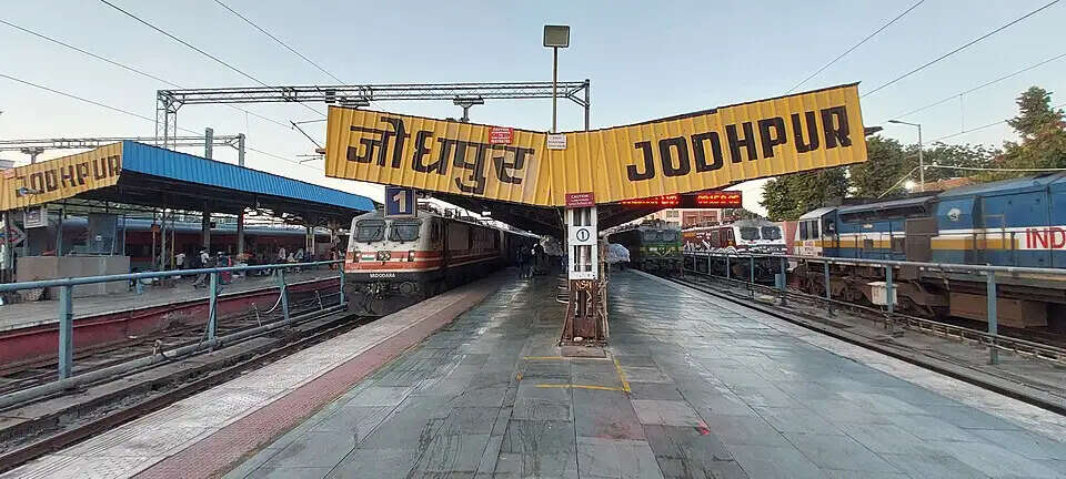 जोधपुर-गोरखपुर स्पेशल ट्रेन के समय में बदलाव