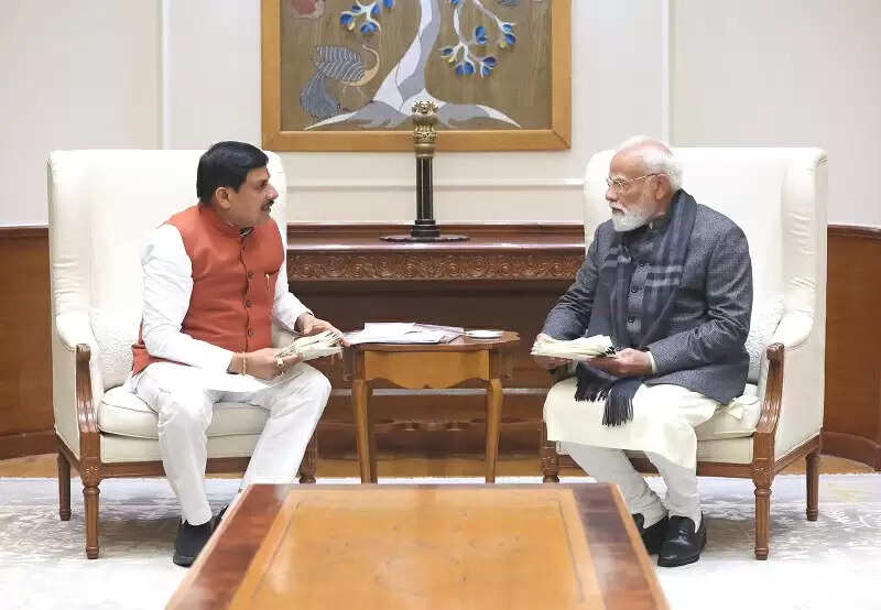 प्रधानमंत्री से मिले मप्र के मुख्यमंत्री, सुपर थर्मल पॉवर स्टेशन के क्षमता विस्तार के भूमिपूजन के लिए किया आमंत्रित