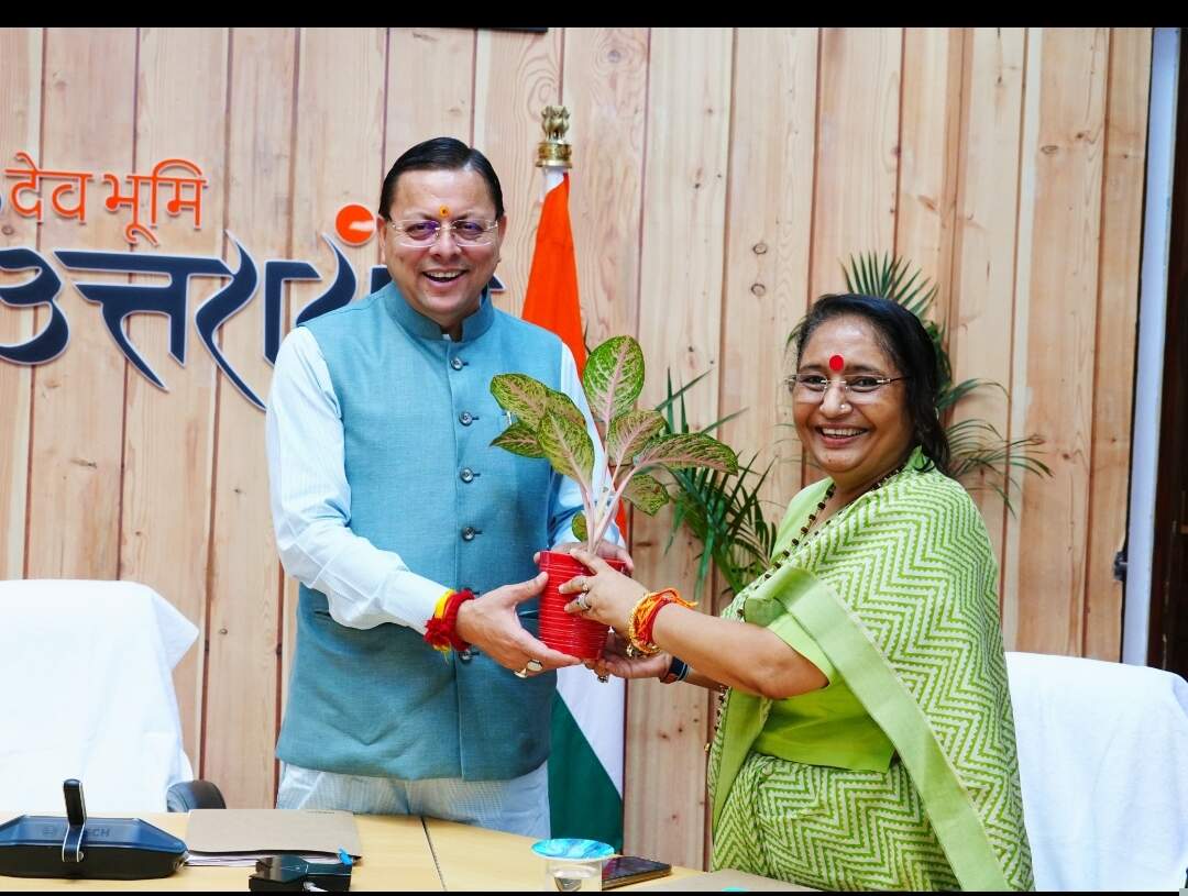 मुख्यमंत्री से विधानसभा अध्यक्ष ने की शिष्टाचार भेंट