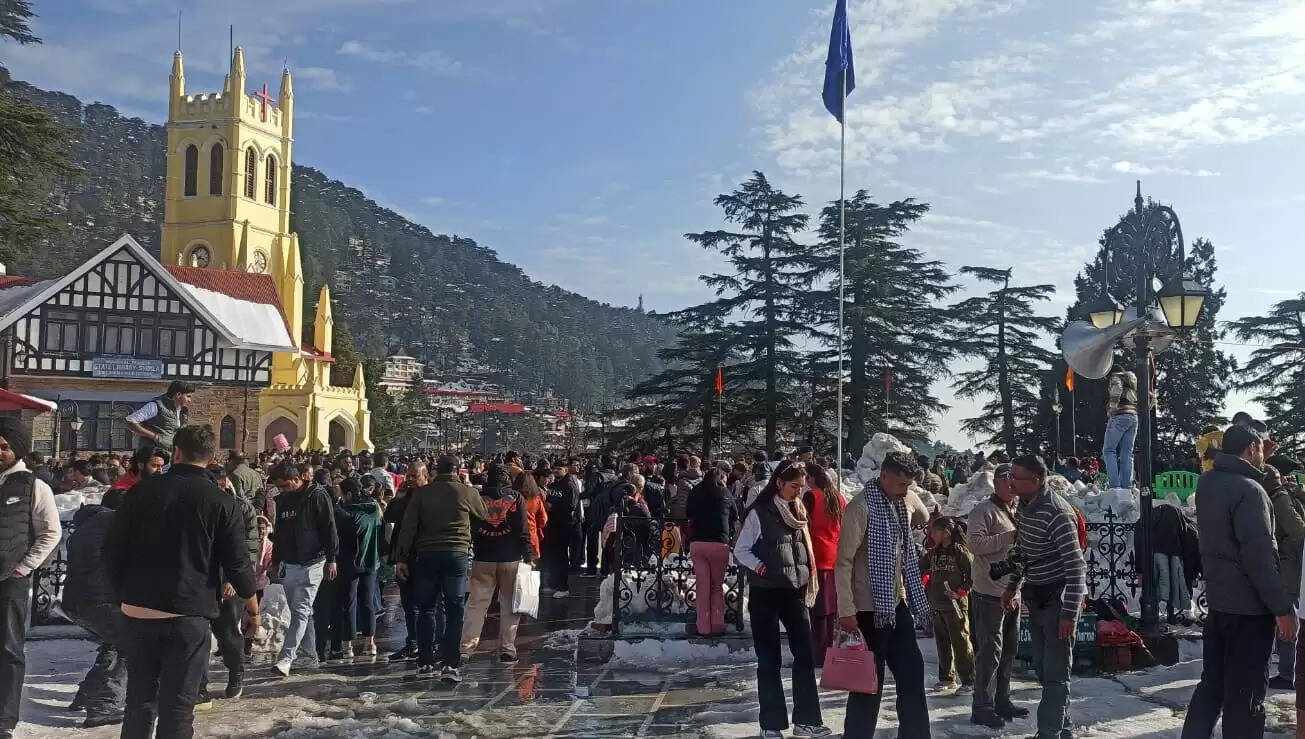 हिमाचल में अगले दो दिन भारी बर्फबारी का येलो-ऑरेंज अलर्ट, तूफान की भी चेतावनी