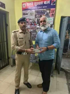 ट्रेन में छूटा 76 हजार का आईफोन सुरक्षित लौटा, भरतपुर में चोरी हुआ मोबाइल भी बरामद