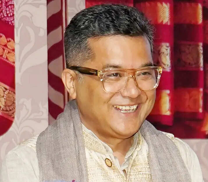 पबित्रा मार्गेरिटा ने वियतनाम और लाओ पीडीआर की यात्रा के दौरान 'एक्ट ईस्ट' नीति और द्विपक्षीय साझेदारी पर दिया जोर