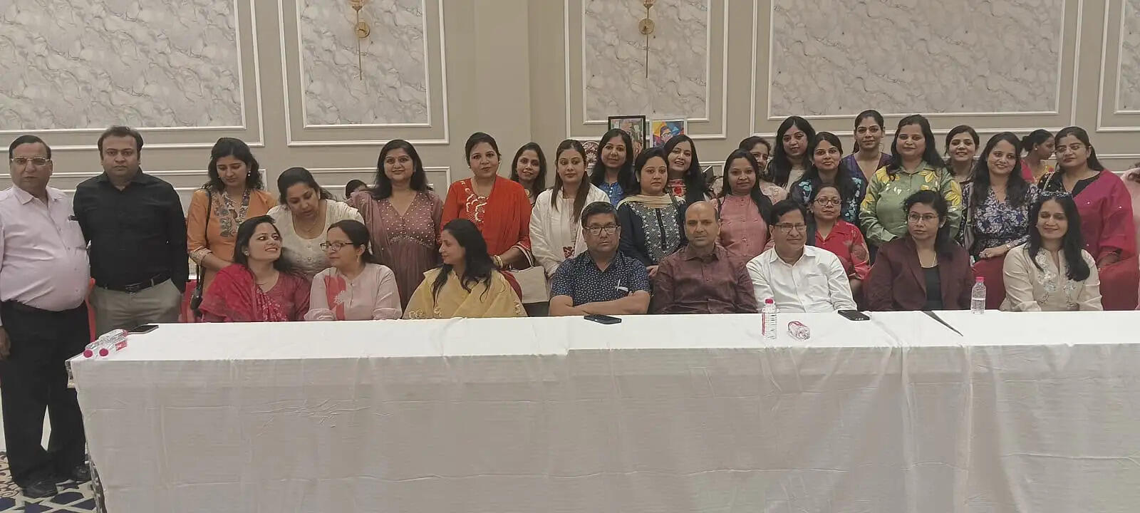 दिवाली ट्रेड फेयर में महिला उद्यमियों ने किया साढ़े पांच लाख का कारोबार