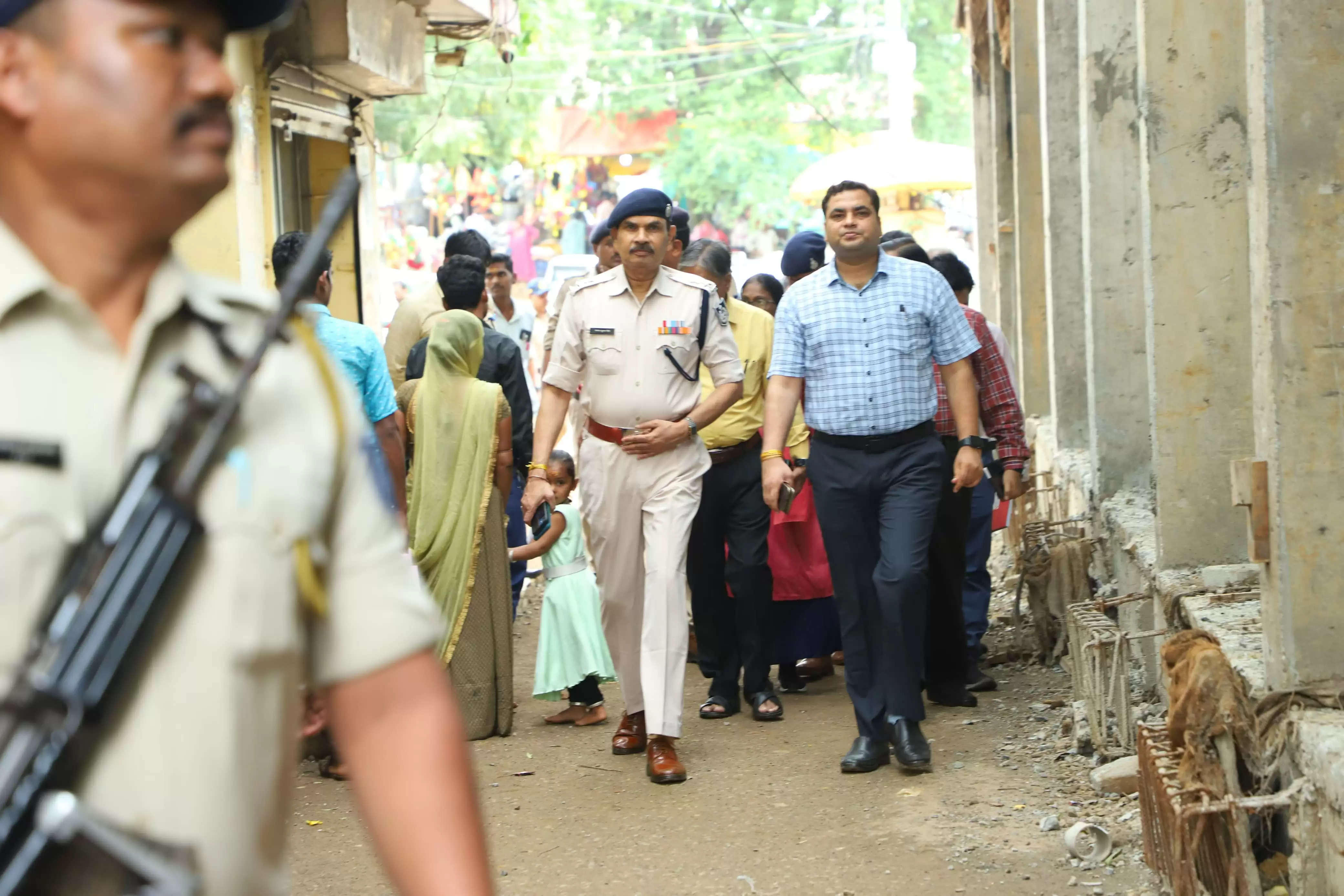 आगरमालवाः 12 अगस्त को निकलेगी बैजनाथ महादेव की शाही सवारी, कलेक्टर-एसपी ने किया मार्ग का पैदल भ्रमण