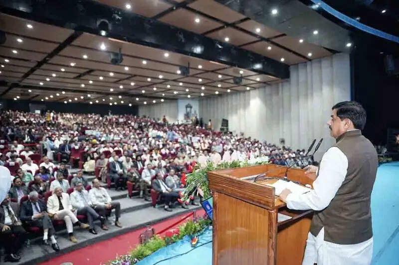 ईज ऑफ लिविंग और ईज ऑफ जस्टिस की ओर तेजी से बढ़ रहा है मप्र : अर्जुन मेघवाल