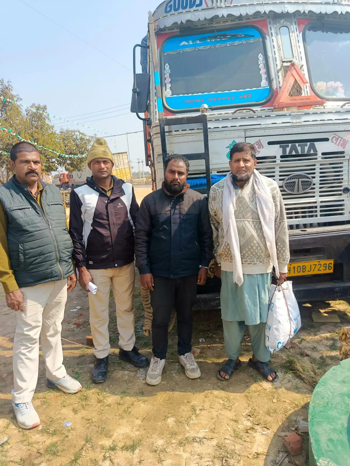 34 लाख के रिफाइंड तेल की हेराफेरी की साजिश नाकाम,चालक समेत दो गिरफ्तार