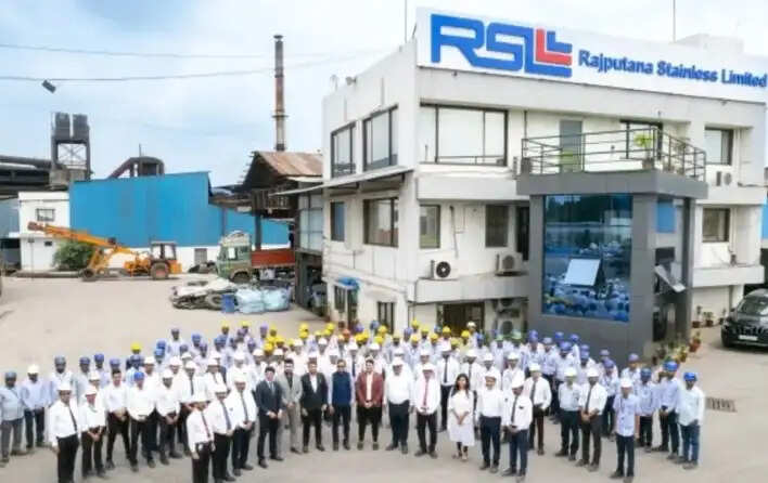 राजपूताना स्टेनलेस ने निवेशकों को किया निराश, फ्लैट लिस्टिंग के बाद लुढ़के कंपनी के शेयर