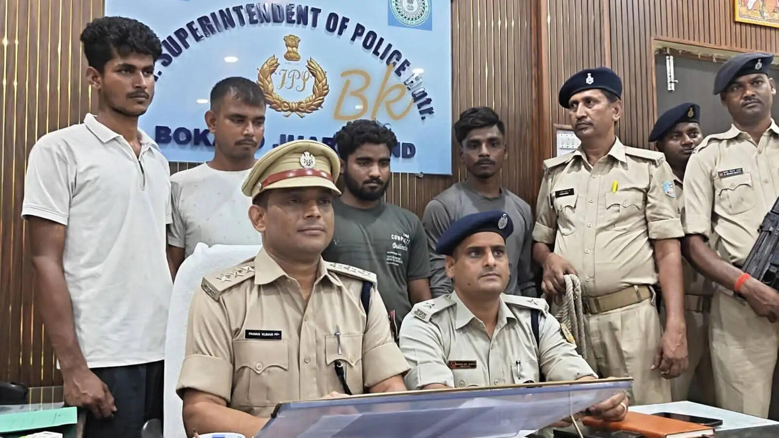 एल्यूमिनियम तार चोर गिरोह का खुलासा, चार गिरफ्तार