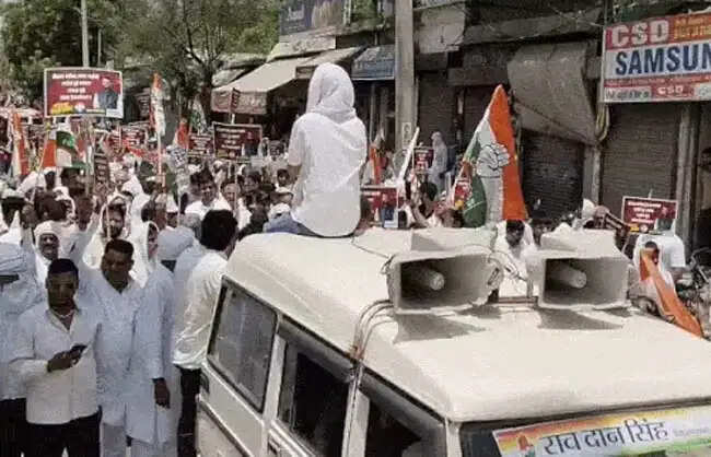 महेंद्रगढ़ में कांग्रेस का प्रदर्शन, महंगाई और बेरोजगारी पर सरकार को घेरा