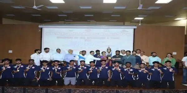 नॉर्थ जोन पुरुष खो-खो अंतर विश्वविद्यालयीय टूर्नामेंट का चैम्पियन बना सीएसजेएमयू : कुलपति