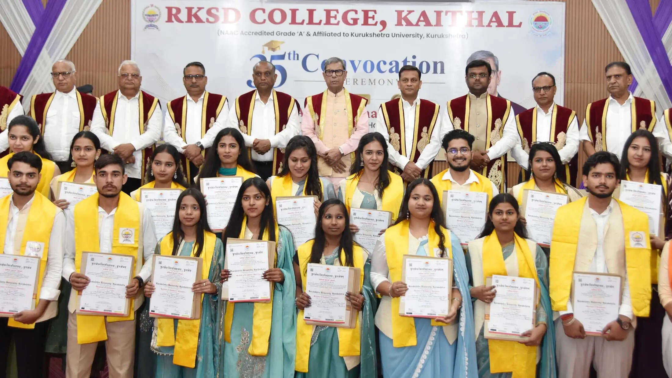 कैथल: डिग्री के साथ ज्ञान, चरित्र व मानवीय मूल्यों को बनाएं जीवन का आधार: राज्यपाल प्राे. असीम कुमार