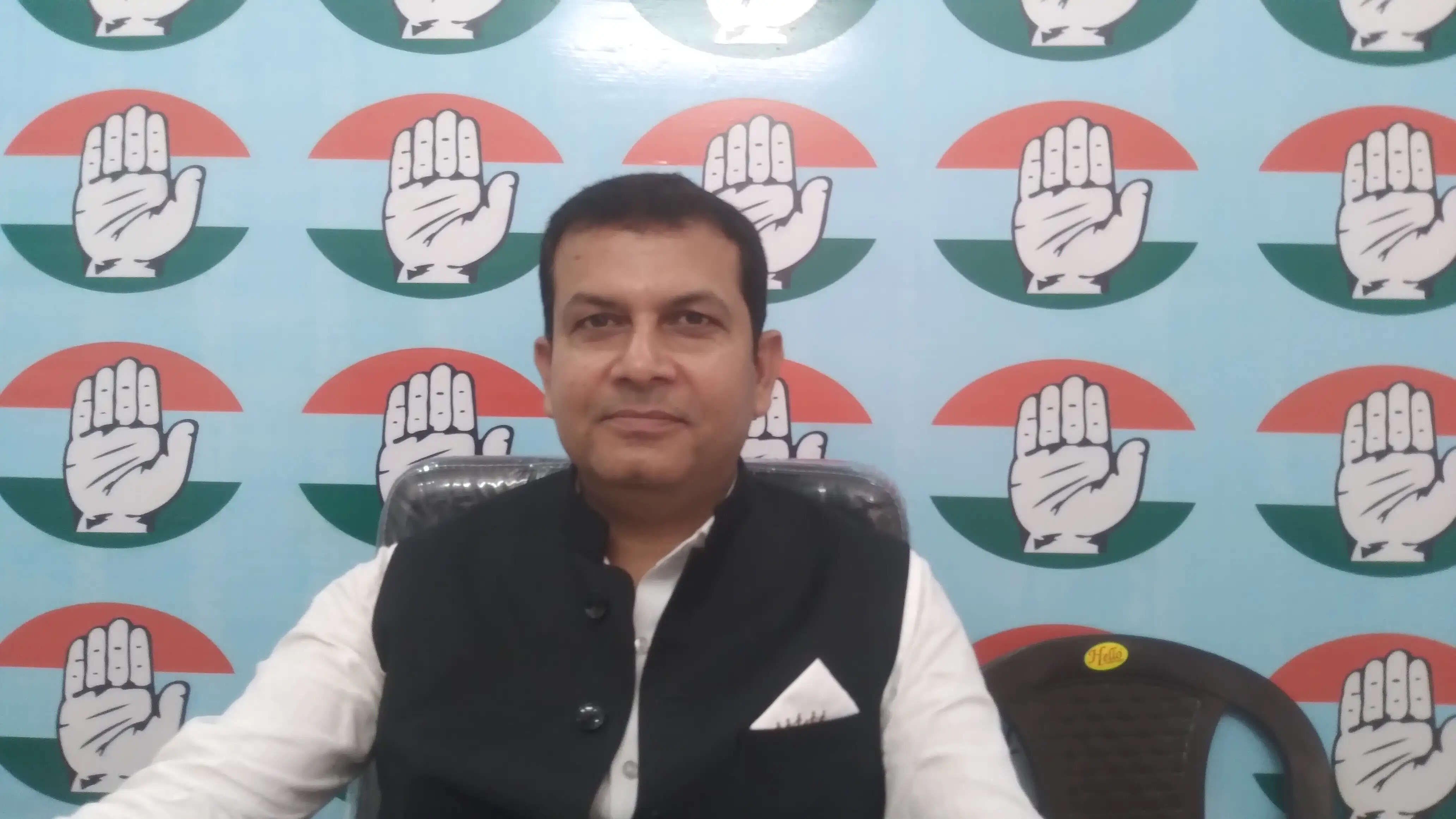 उत्तर प्रदेश में शिक्षा और रोजगार की व्यवस्था बदहाल: कांग्रेस