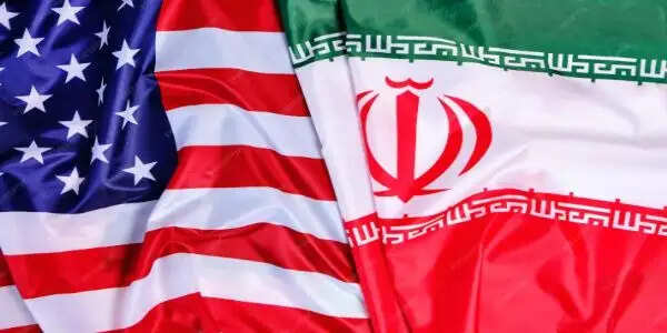 ईरान ने अमेरिका को होर्मुज खोलने का सशर्त प्रस्ताव भेजा