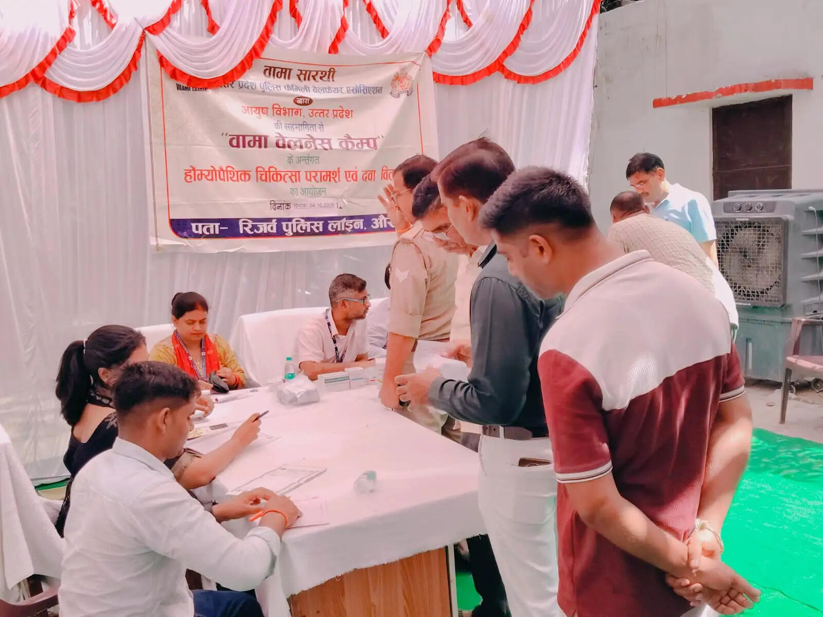 औरैया : वामा वेलनेस मेडिकल कैंप में 113 पुलिस परिवारों ने कराया स्वास्थ्य परीक्षण
