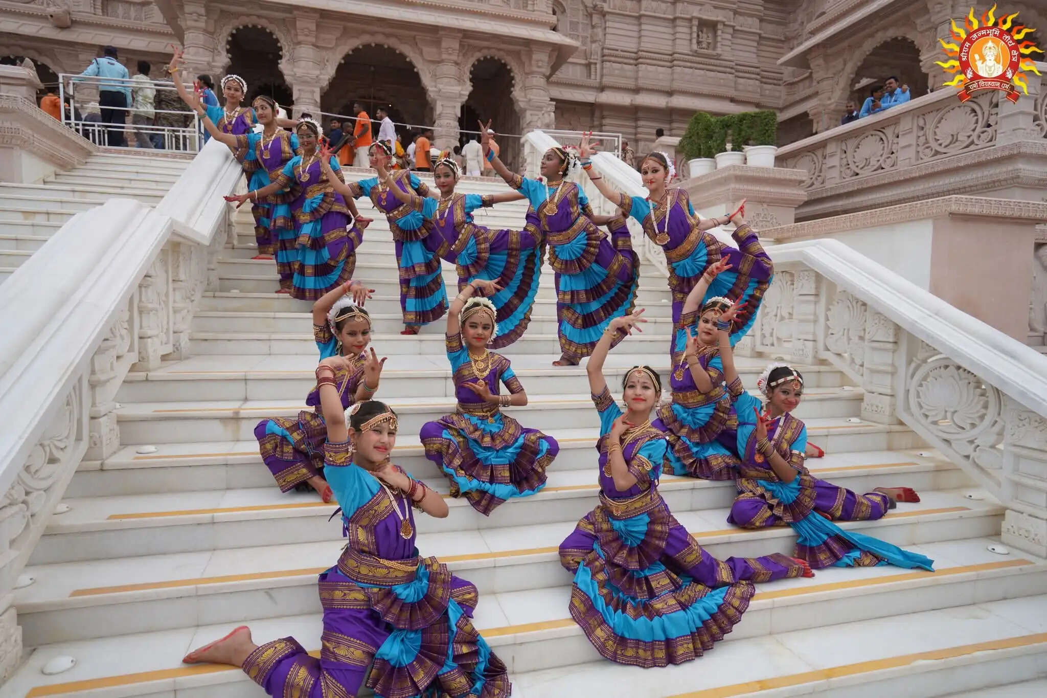 श्री राम जन्मभूमि में भरत नाट्यम से प्रभु के जीवन प्रसंगों को उकेरा