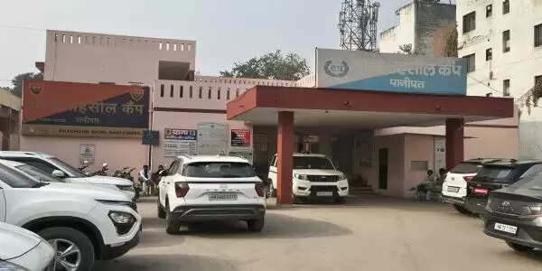 पानीपत में हनी ट्रैप में फंसा दिव्यांग युवक पैसे लेकर आरोपी फरार