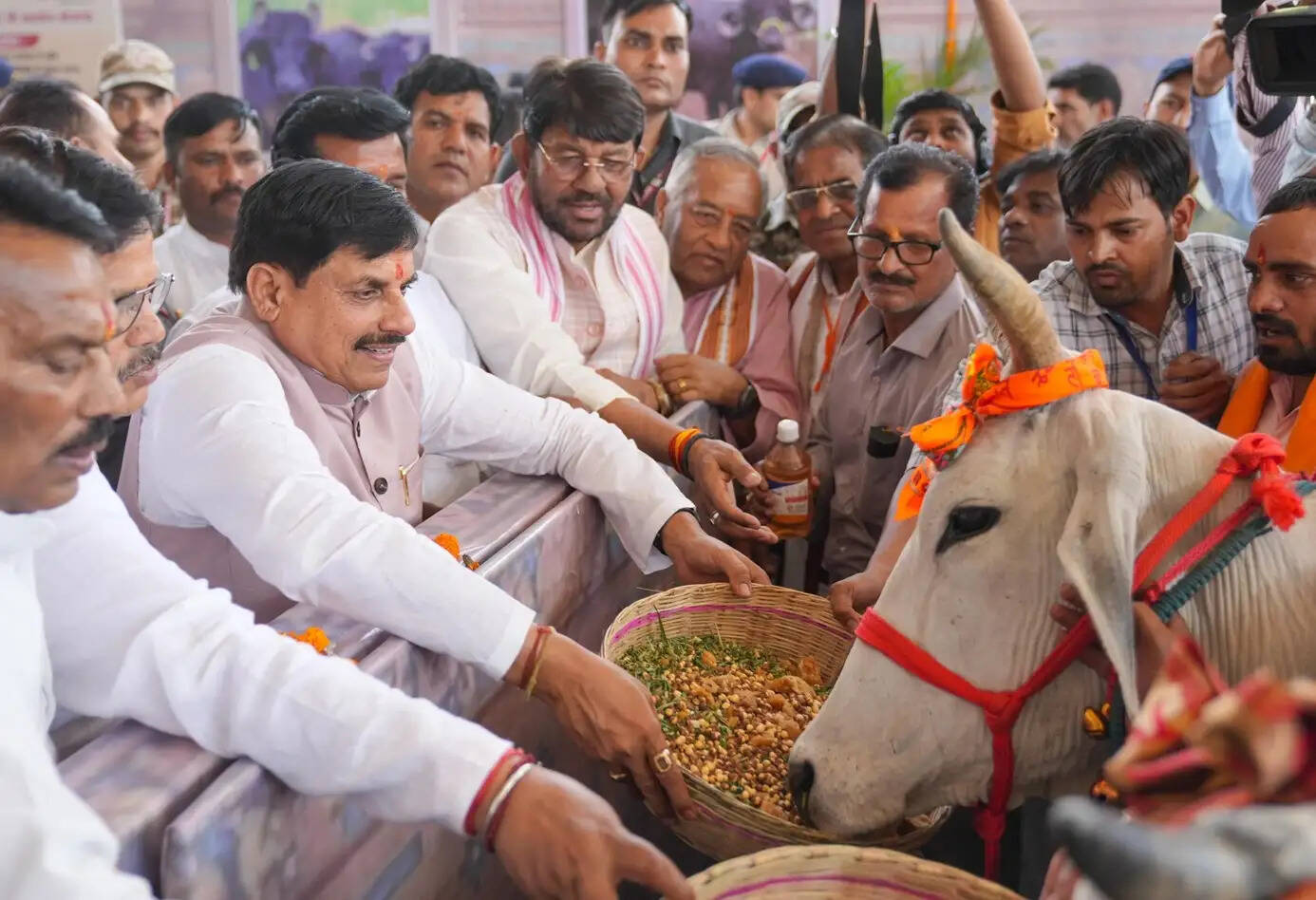 मप्र में मुख्यमंत्री ने दी ग्वालियर को बड़ी सौगात : पशुओं के लिए वेलनेस सेंटर, डबरा में नया अस्पताल