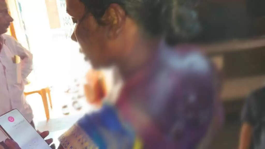 सक्ती : घर में अचानक ब्लास्ट हुआ गैस सिलेंडर, आग बुझाने की कोशिश में&nbsp;नाै लोग झुलसे, छह गंभीर