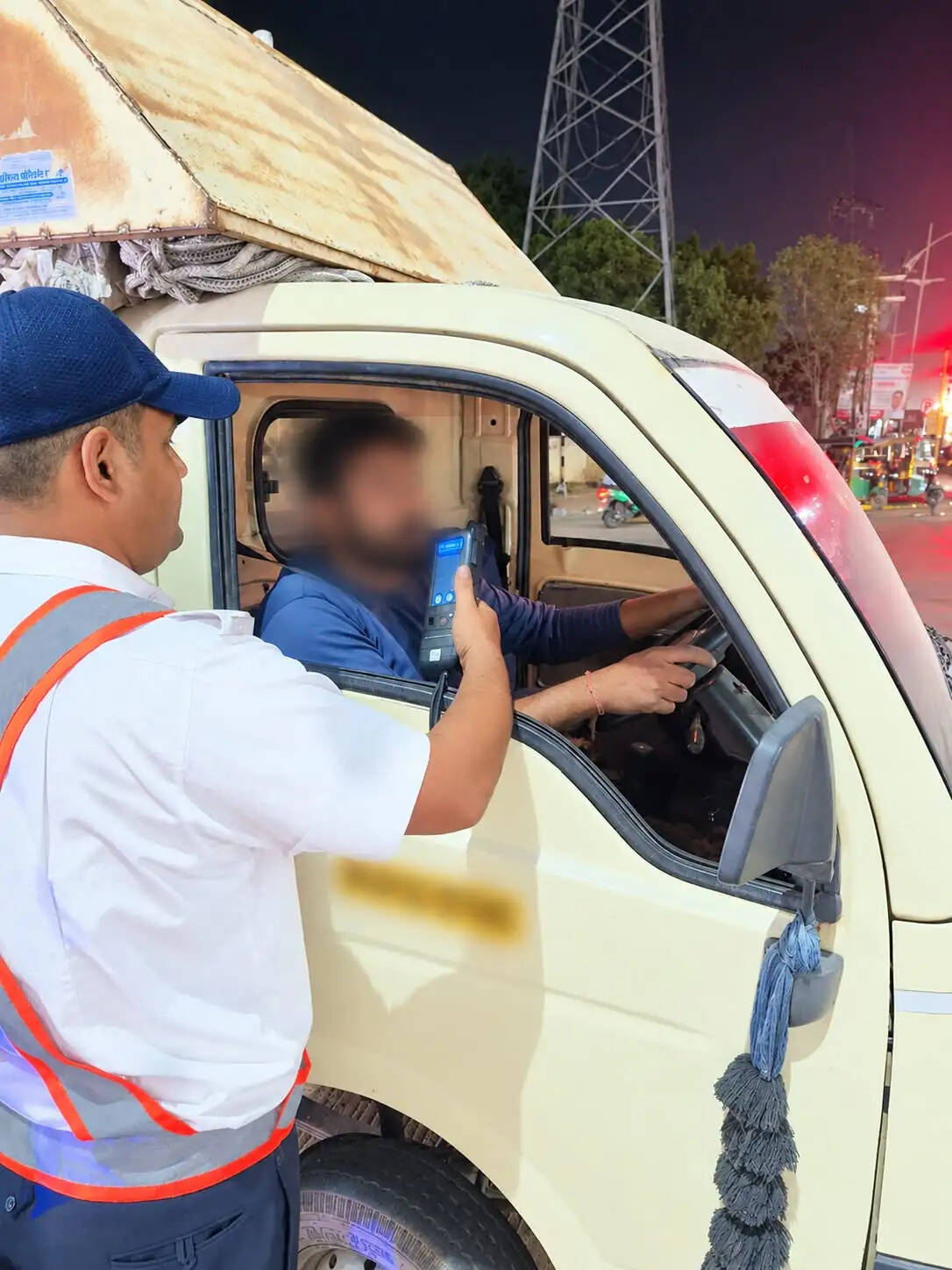 शराब पीकर वाहन चलाने वालों पर जयपुर पुलिस ने कसा शिकंजा