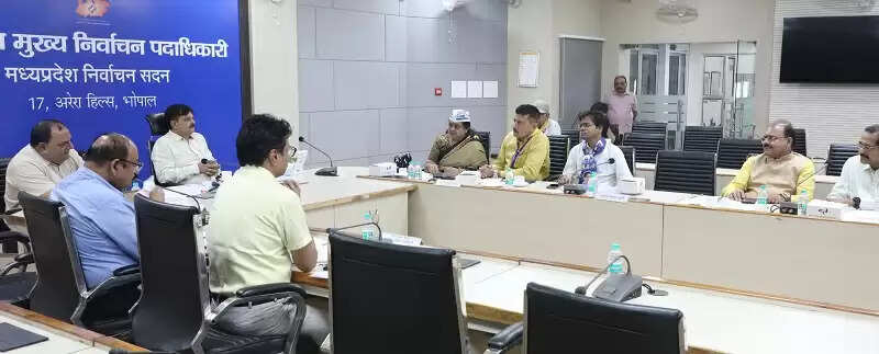 मप्रः मुख्य निर्वाचन पदाधिकारी ने दी विशेष गहन-संक्षिप्त पुनरीक्षण के संबंध में जानकारी