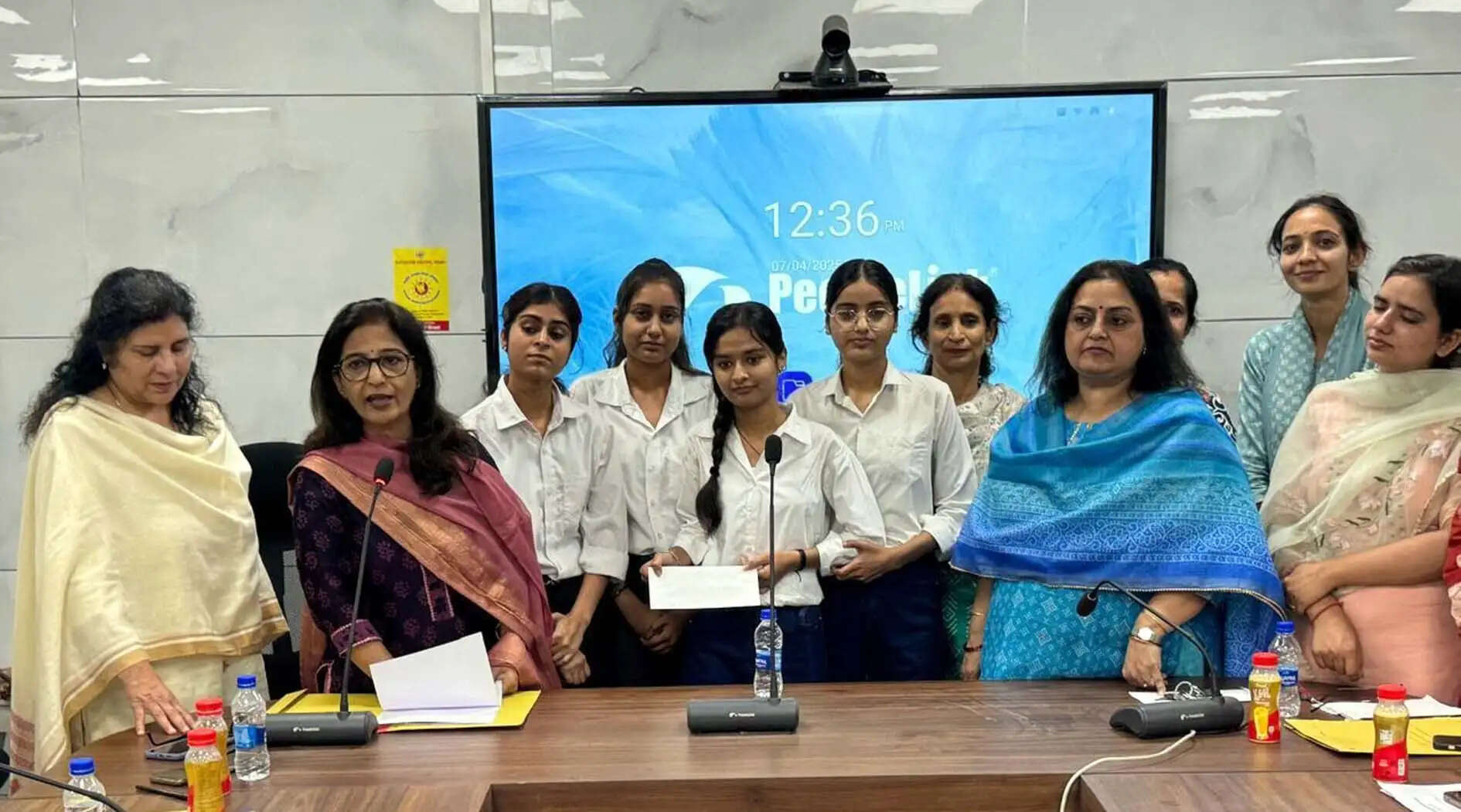 हिसार : विज्ञापन प्रतियोगिताओं जैसी गतिविधियां व्यावसायिक क्षेत्र में अत्यंत महत्वपूर्ण: डॉ. मोनिका कक्कड़