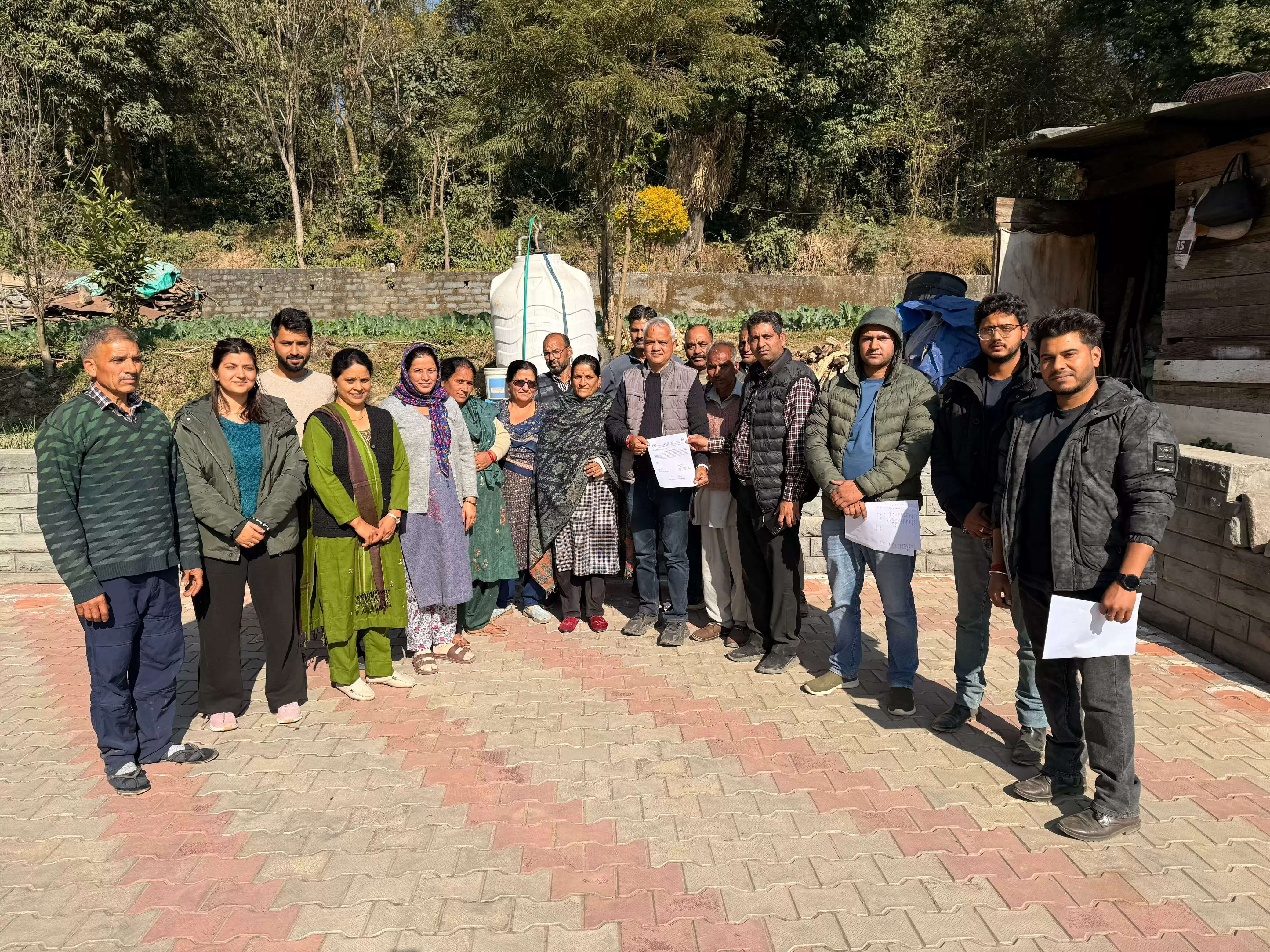 बहाव सिंचाई योजना रोपा से नलवाड़ी का निर्माण कार्य ठेकेदार को सौंपा