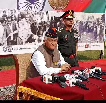 इतिहास भूलने वाला देश अपना अस्तित्व खो देता है : राज्यपाल जनरल वी. के. सिंह