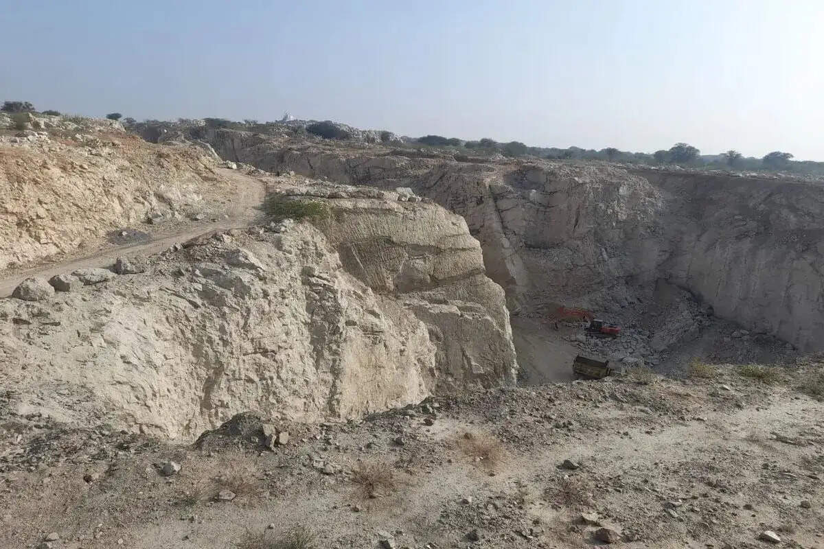 खान विभाग ने दिए सात दिन में 1550 करोड़ का लक्ष्य पूरा करने के निर्देश