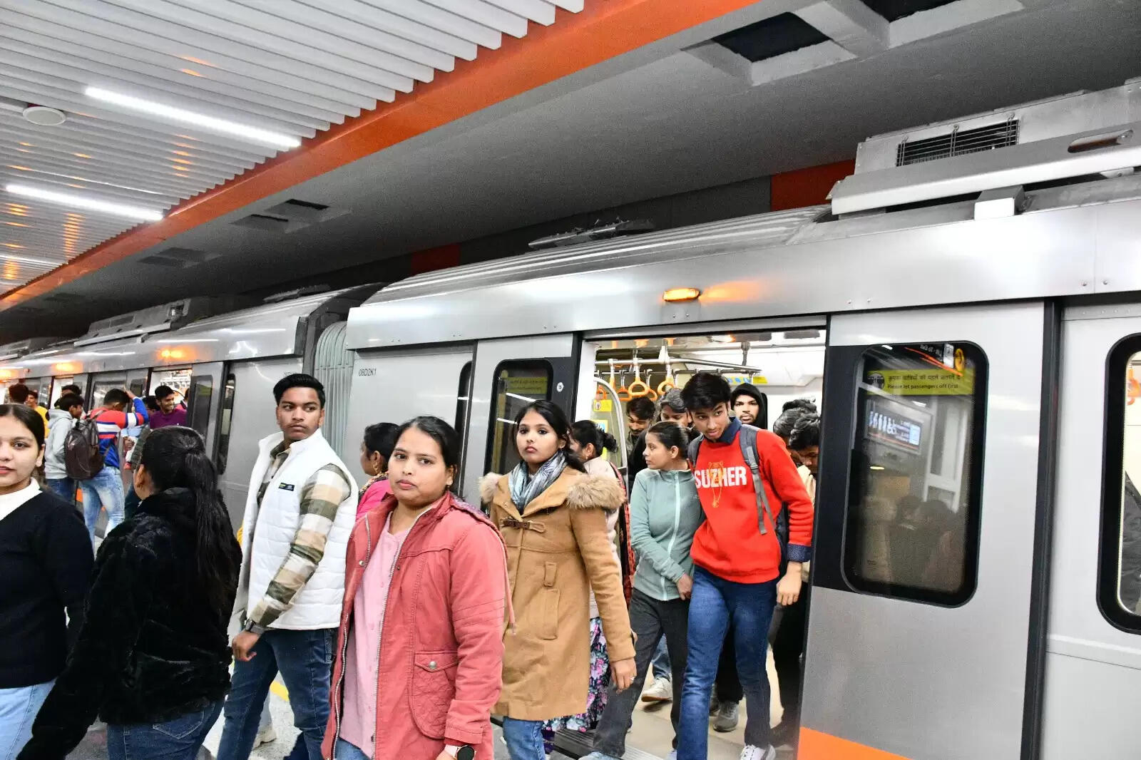 कानपुर मेट्रो ने रचा कीर्तिमान : अब तक एक करोड़ यात्रियों ने किया सफर