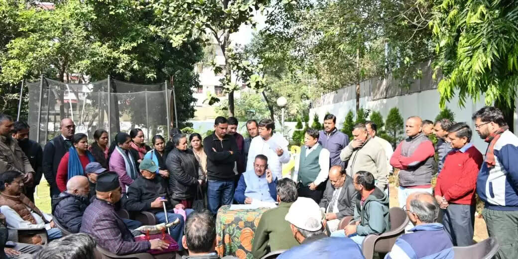 उपनल कर्मचारी महासंघ के प्रतिनिधिमंडल ने सैनिक कल्याण मंत्री से की भेंट