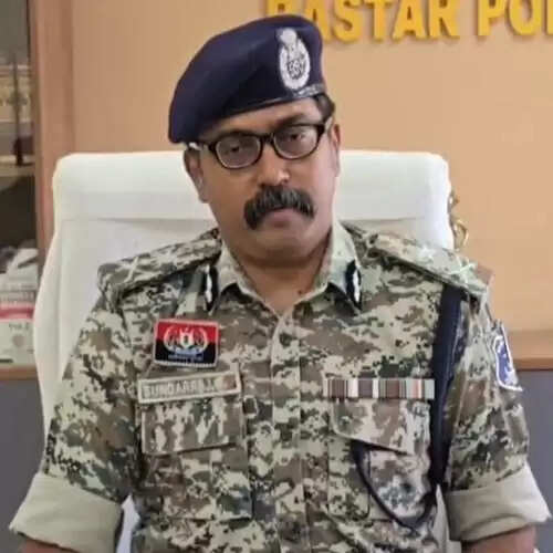 छत्तीसगढ़ के बस्तर संभाग में नक्सलियाें के एमएमसी जोन और केंद्रीय समिति का ऊपरी ढांचा हुआ धराशायी